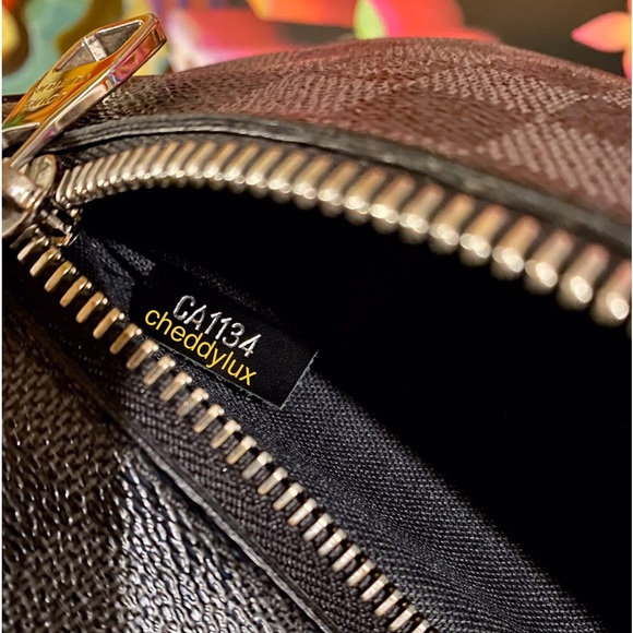 🛑SOLD🛑🔥🔥🔥Louis Vuitton Ambler Damier Graphite Bum Bag/Crossbody Bag - Picture 15 of 16